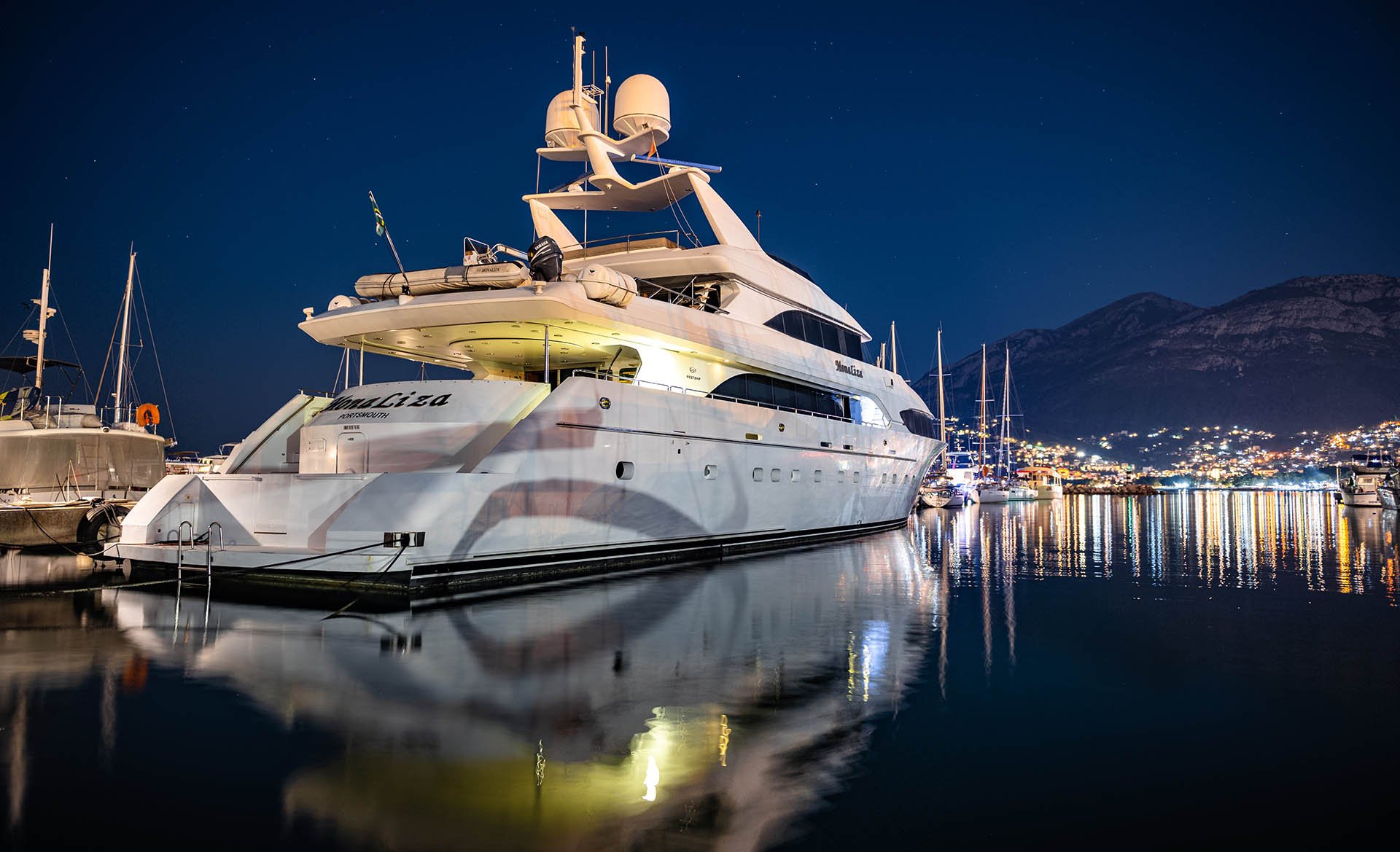 led deck boat lights