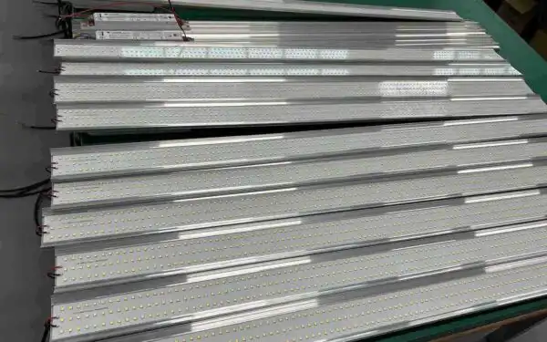 LED Vapor Light Assembly LED Vapor Light Assembly