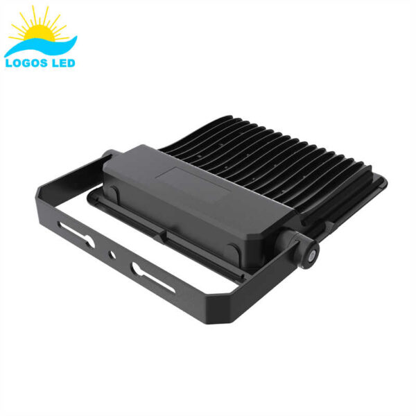 Slim II LED Floodlight 150W (4)