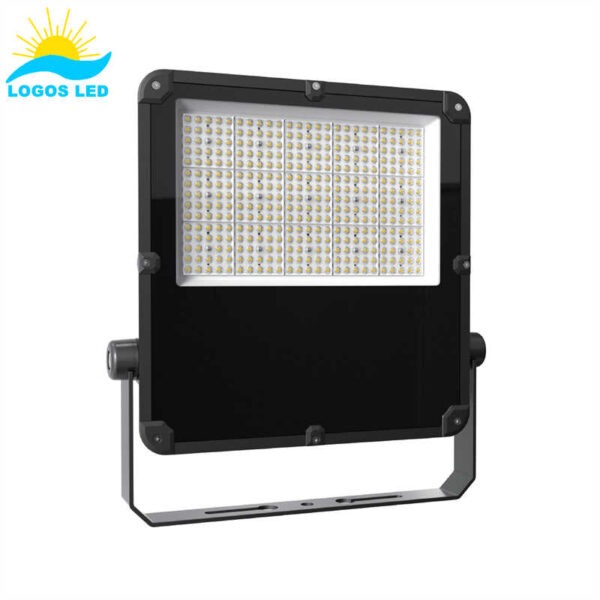 Slim II LED Floodlight 200W (1)