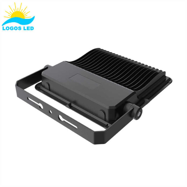 Slim II LED Floodlight 200W (4)