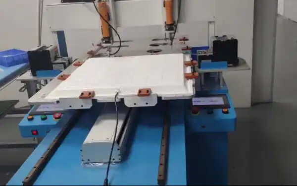 Auto Screwing Auto Screwing