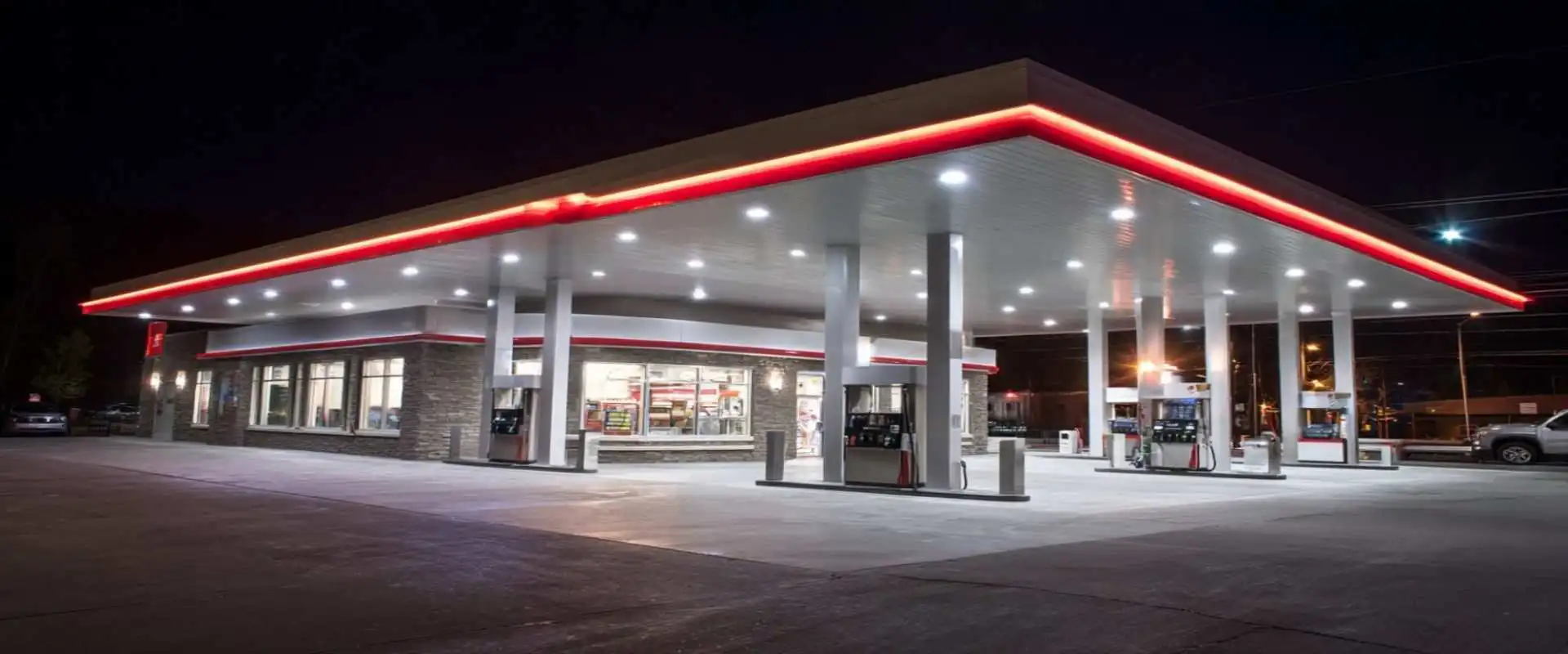 Petroleum & C-Store Lighting Petroleum & C-Store Lighting